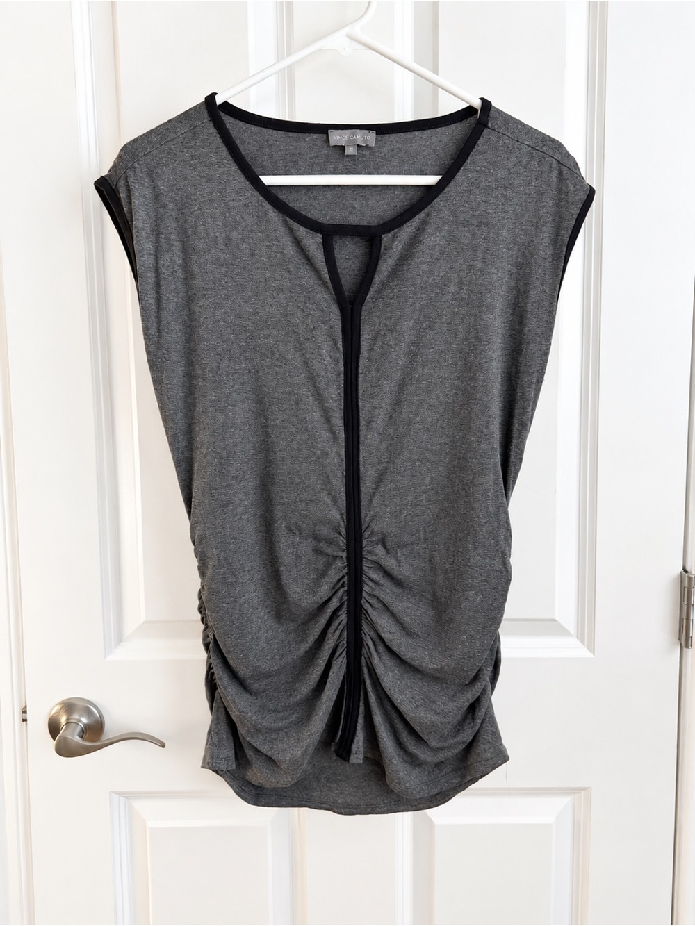 Vince Camuto Gray Sleeveless Ruched Front Shirt with Black Trim
